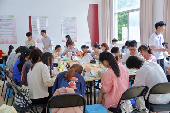 学生心理健康教育与咨询中心开展 心文化 守护心灵 放飞梦想 5 25趣味心理游园活动